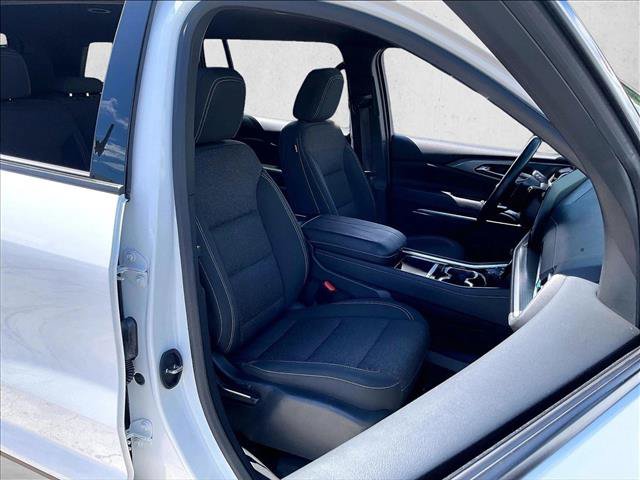 Used 2024 Chevrolet Traverse LS FWD image 9