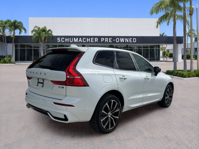 Used 2024 Volvo XC60 B5 Plus AWD/4WD image 7