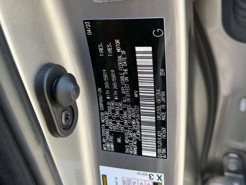 Used 2023 Lexus GX 460 Luxury w/ Sport Design Package AWD/4WD image 29