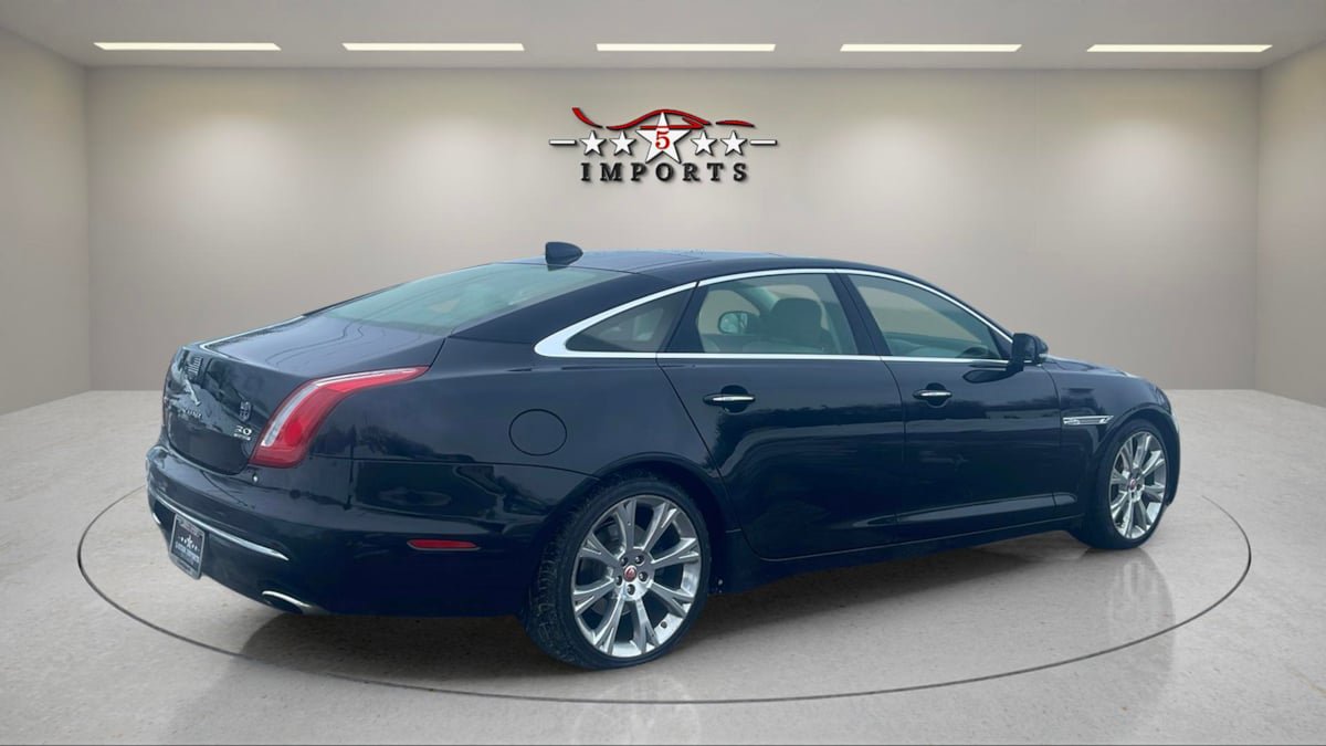 Used 2019 Jaguar XJ L Portfolio AWD/4WD image 5