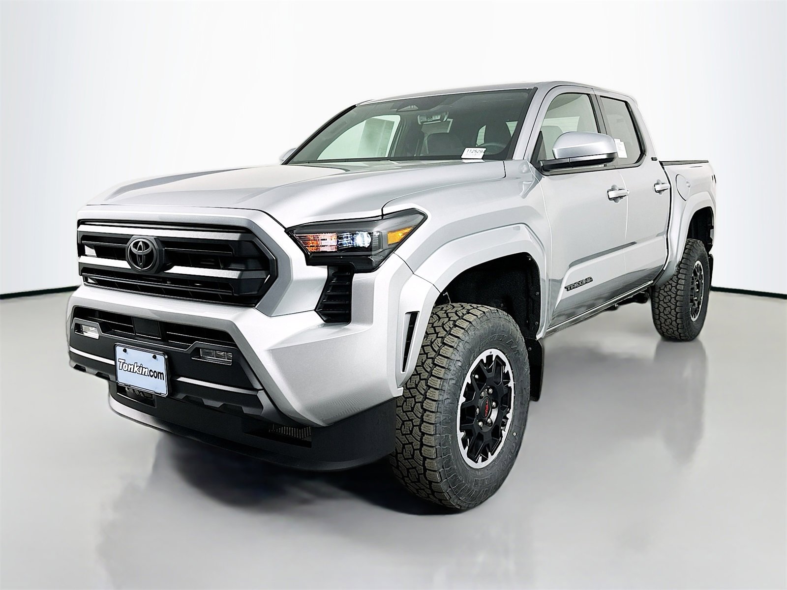 New 2025 Toyota Tacoma SR5 image 3