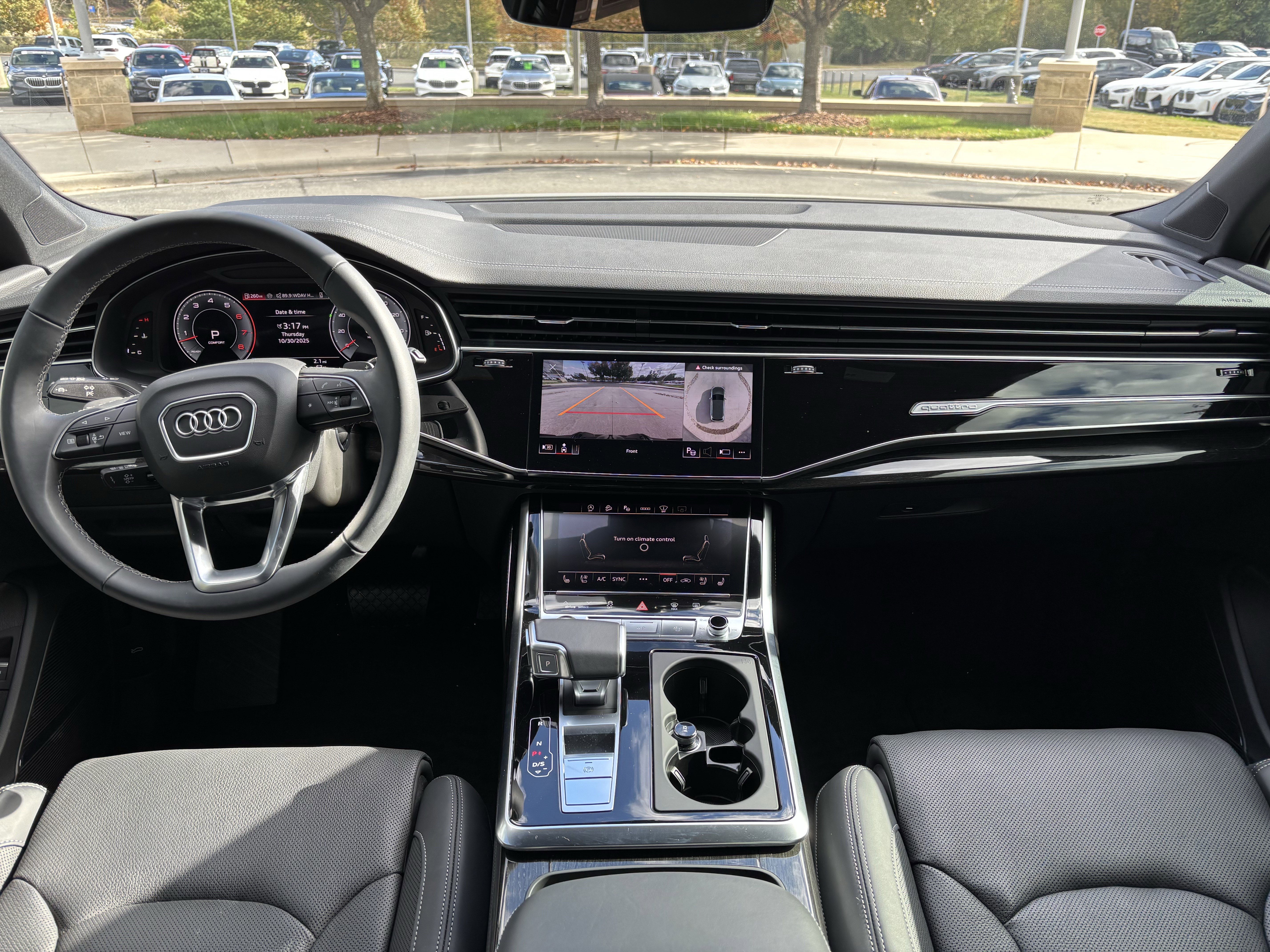 Used 2025 Audi Q7 3.0T Prestige image 19