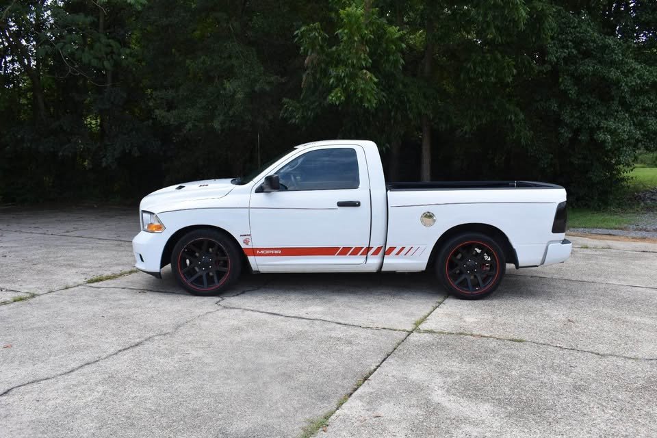 Used 2011 RAM 1500 ST image 5