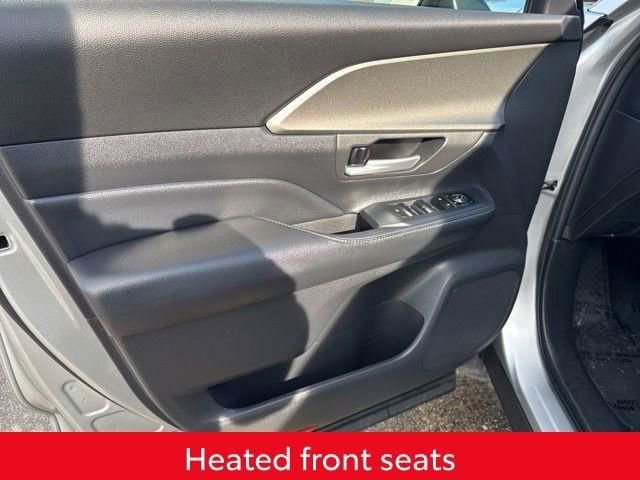 Used 2024 Toyota Grand Highlander XLE image 21