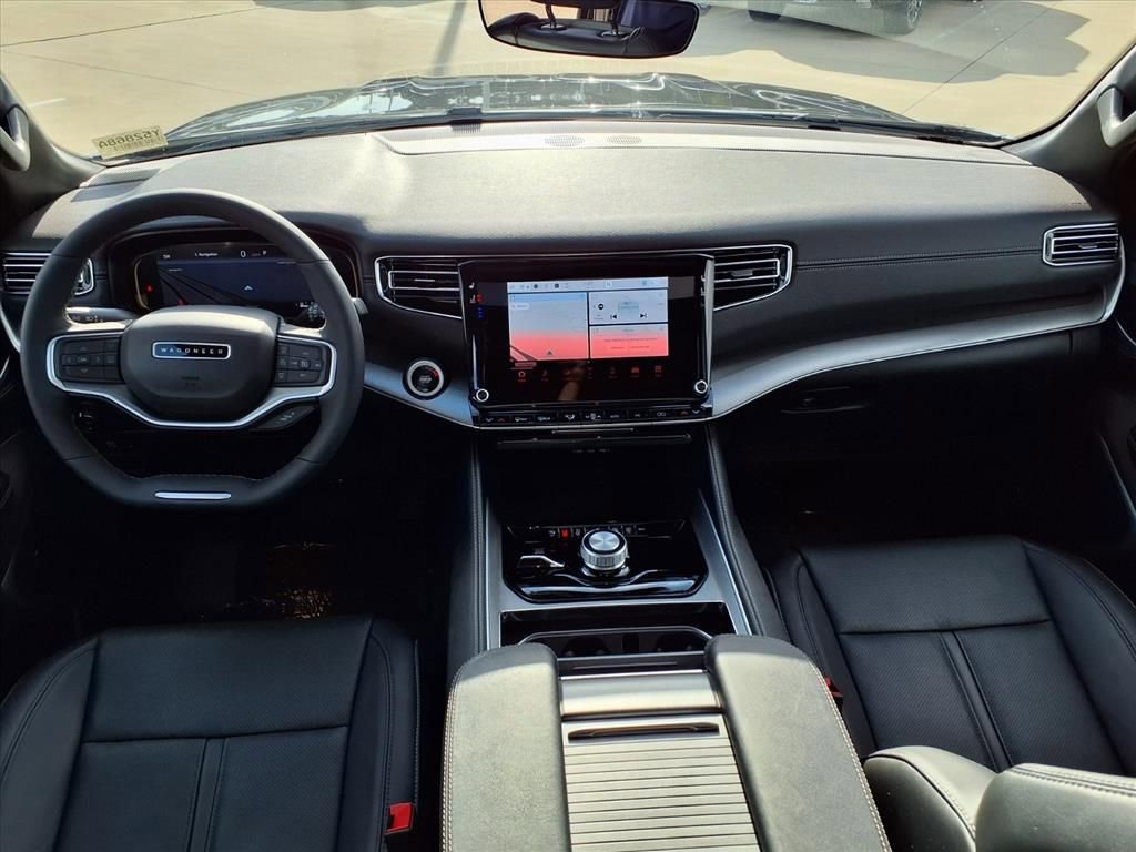 Used 2025 Jeep Wagoneer Series II w/ Premium Group I image 3