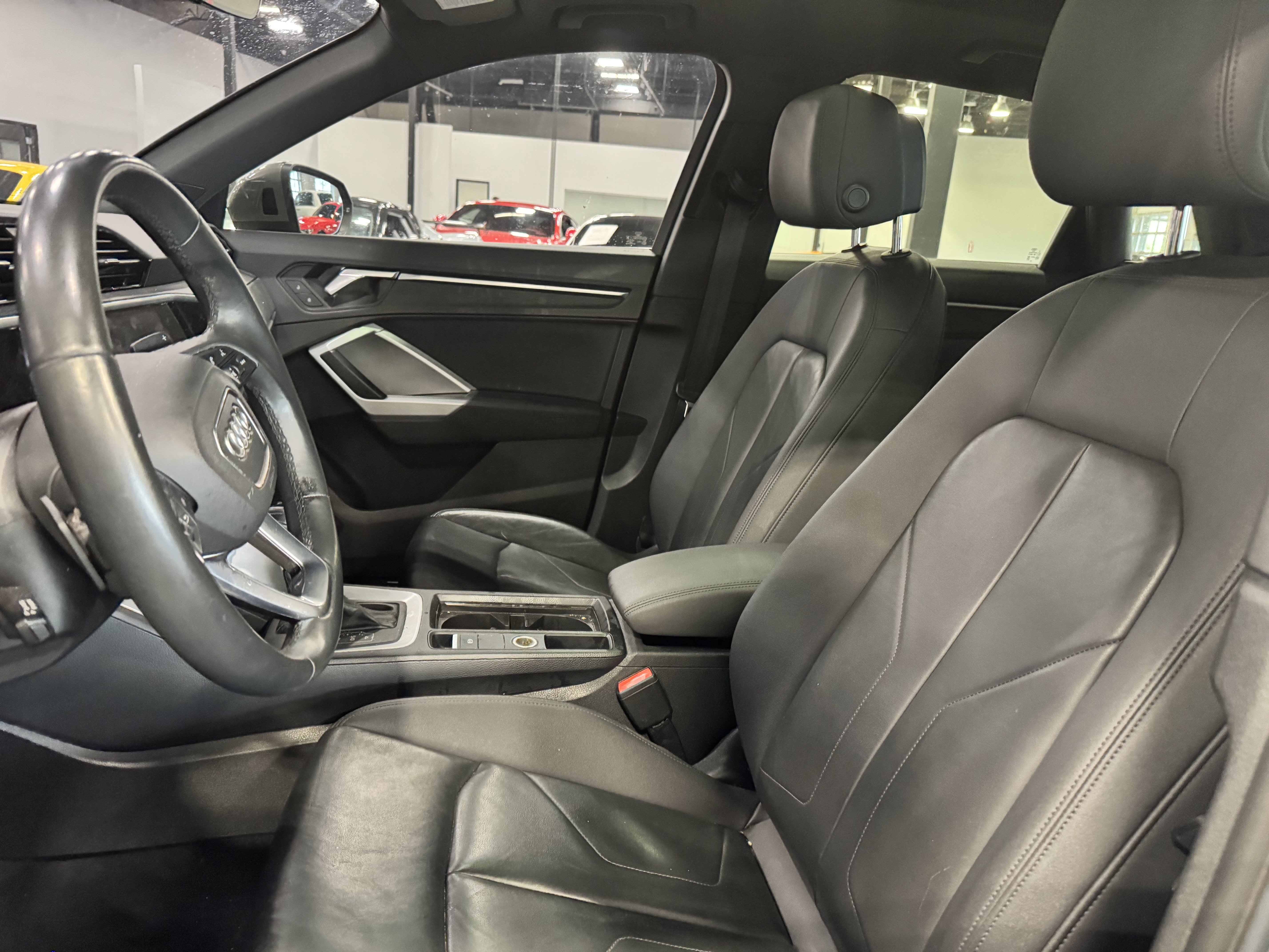 Used 2021 Audi Q3 2.0T Premium w/ Convenience Package image 27