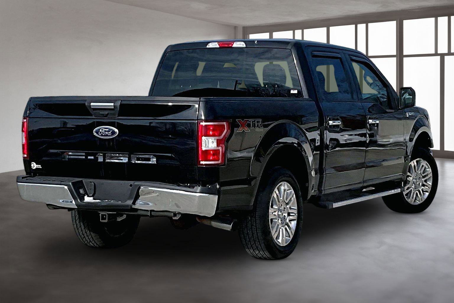 Used 2020 Ford F150 XLT w/ XTR Package image 3