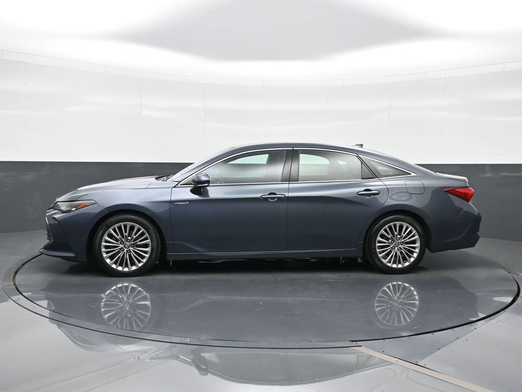 Used 2021 Toyota Avalon Limited w/ Advanced Safety Package FWD image 4