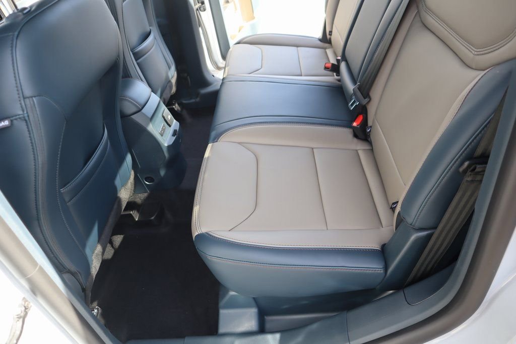 New 2026 Ford Maverick Lariat image 13