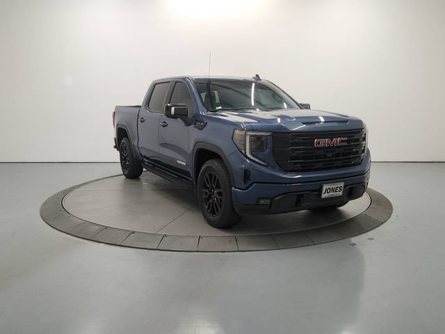 Used 2026 GMC Sierra 1500 Elevation w/ Elevation Premium Package AWD/4WD image 2