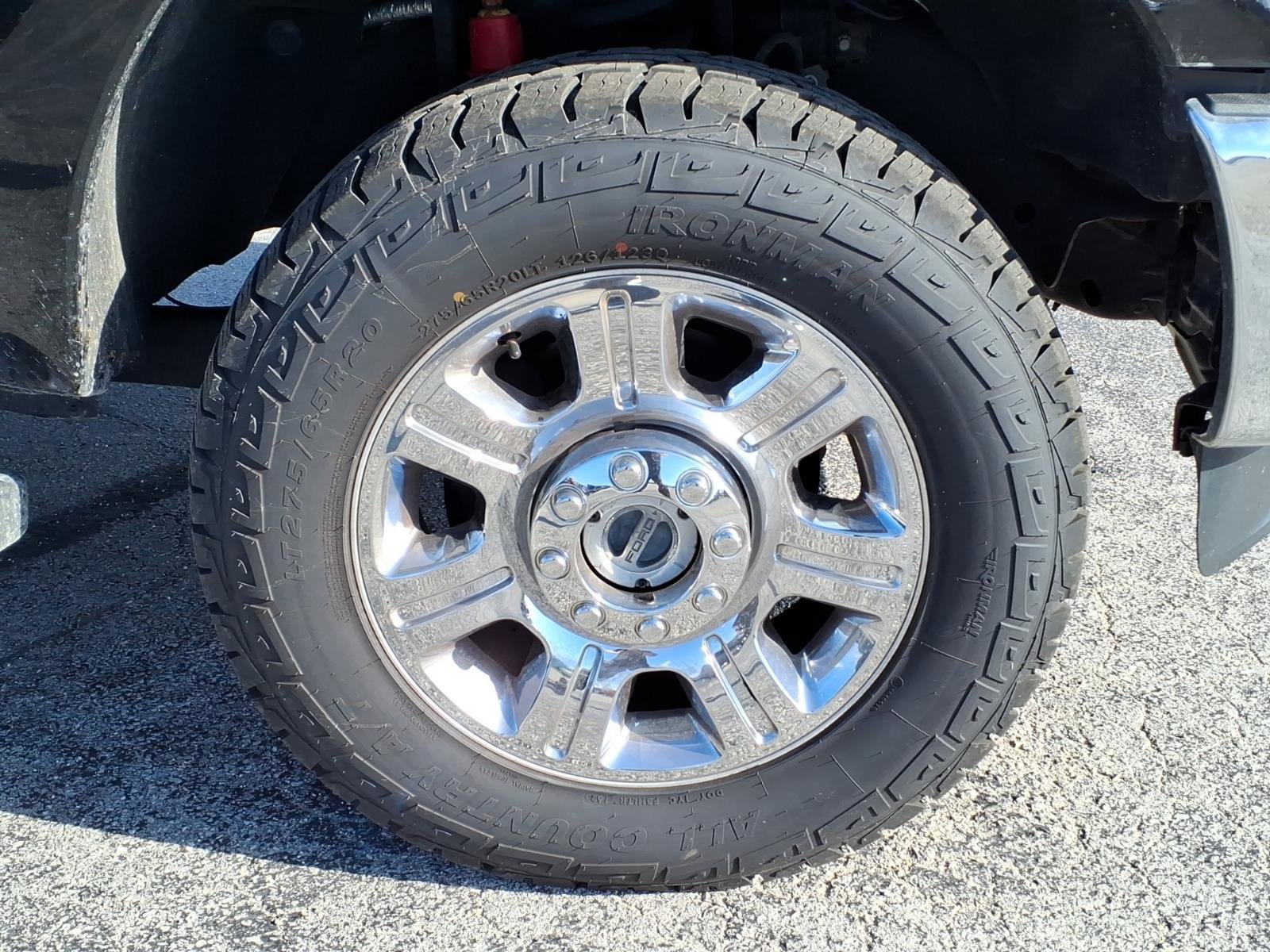 Used 2016 Ford F250 Lariat w/ Lariat Ultimate Package image 8