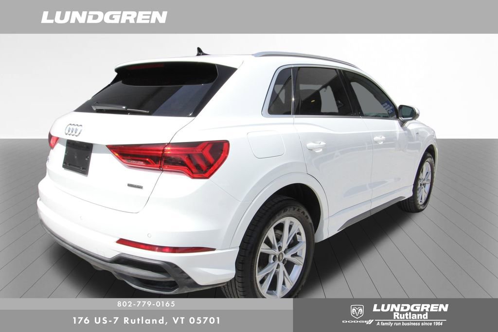 Used 2023 Audi Q3 2.0T Premium Plus w/ Premium Plus Package AWD/4WD image 3