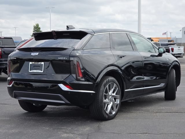Used 2025 Cadillac Optiq Luxury 2 w/ LPO, Floor Liner Package AWD/4WD image 22