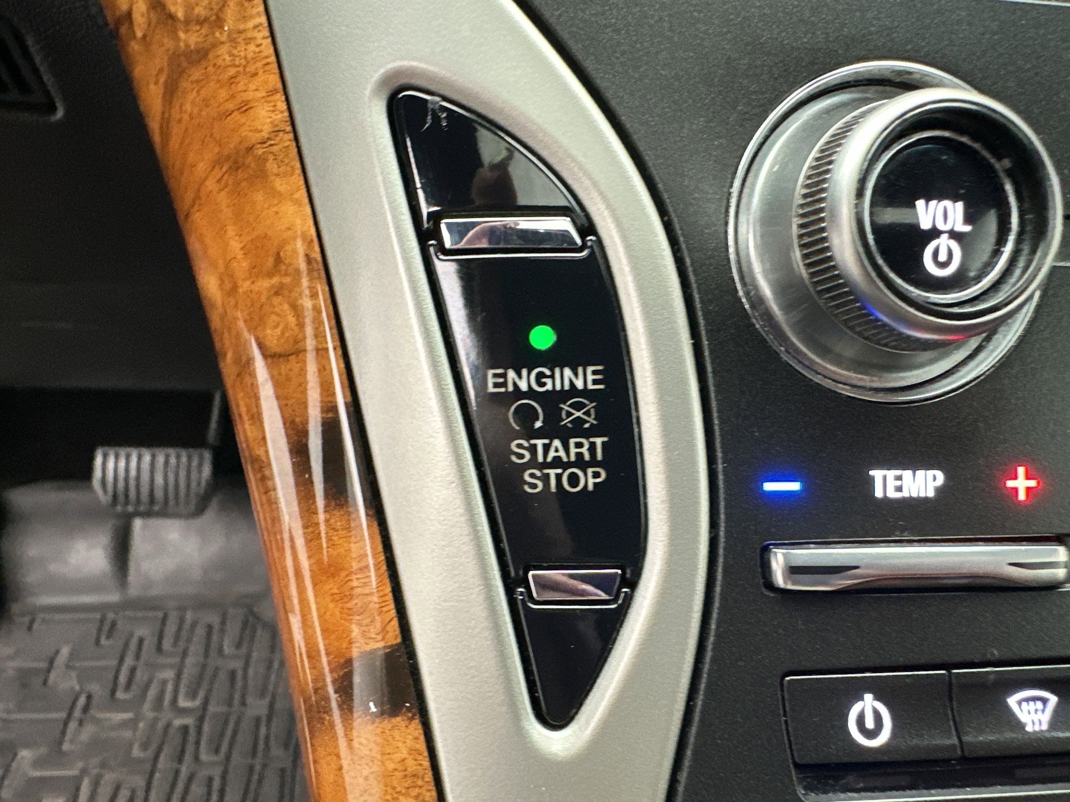 Used 2018 Lincoln MKX Reserve w/ Lincoln MKX Climate Package AWD/4WD image 26