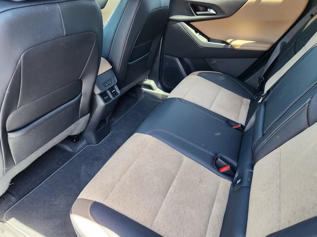 New 2026 Chevrolet Equinox ACTIV w/ Convenience Package III FWD image 9