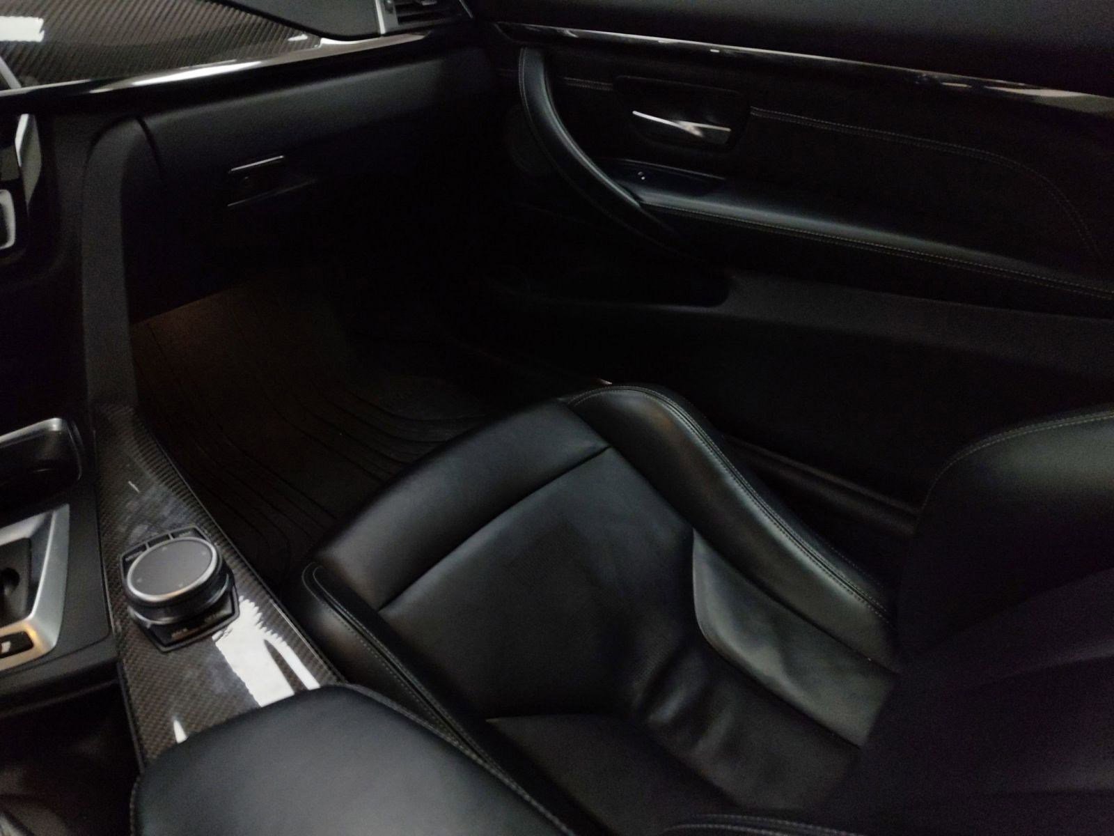 Used 2020 BMW M4 Coupe w/ Executive Package image 26