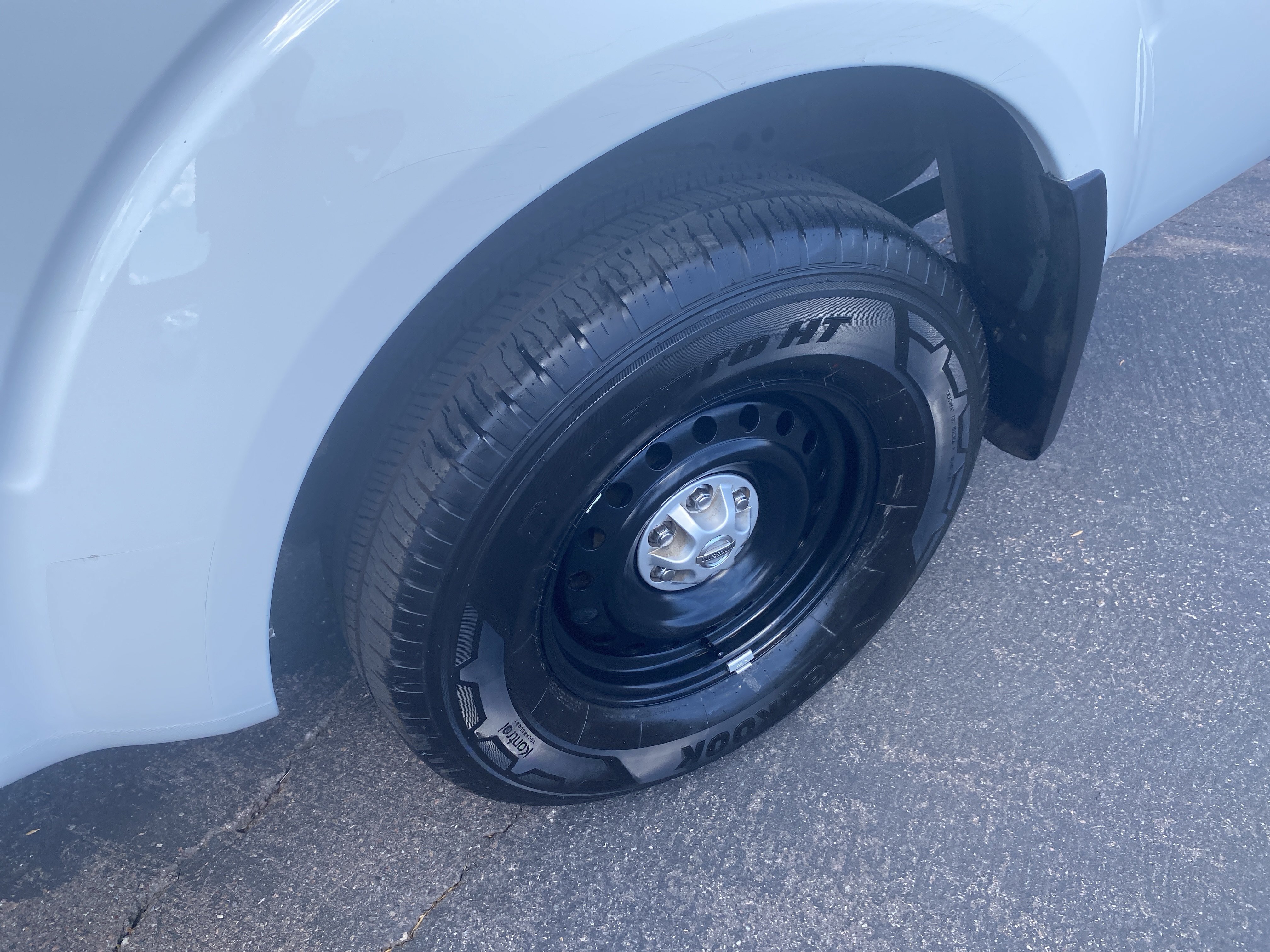 Used 2020 Nissan Frontier S RWD image 21