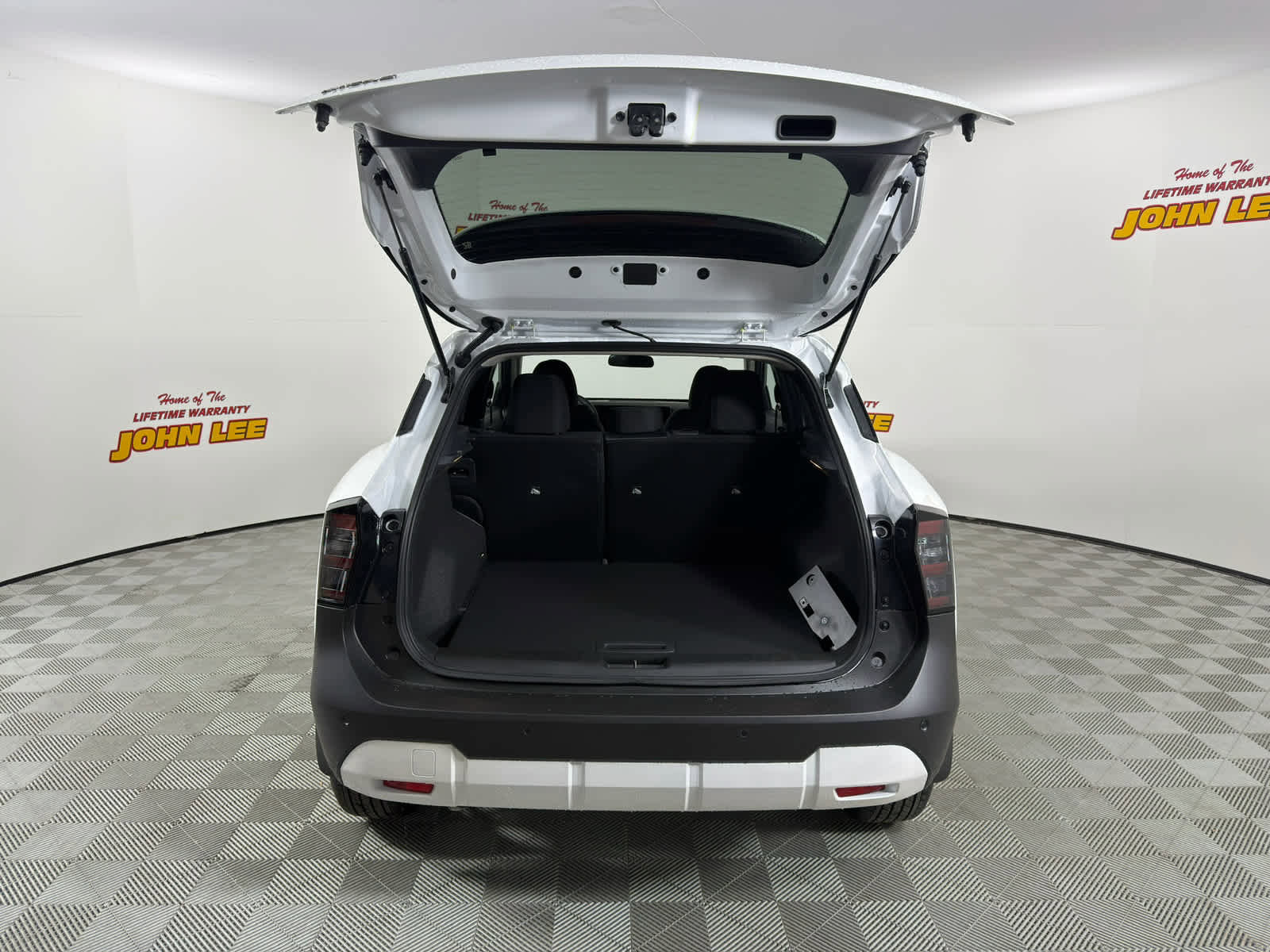 New 2026 Nissan Kicks SV w/ SV Premium Package image 4