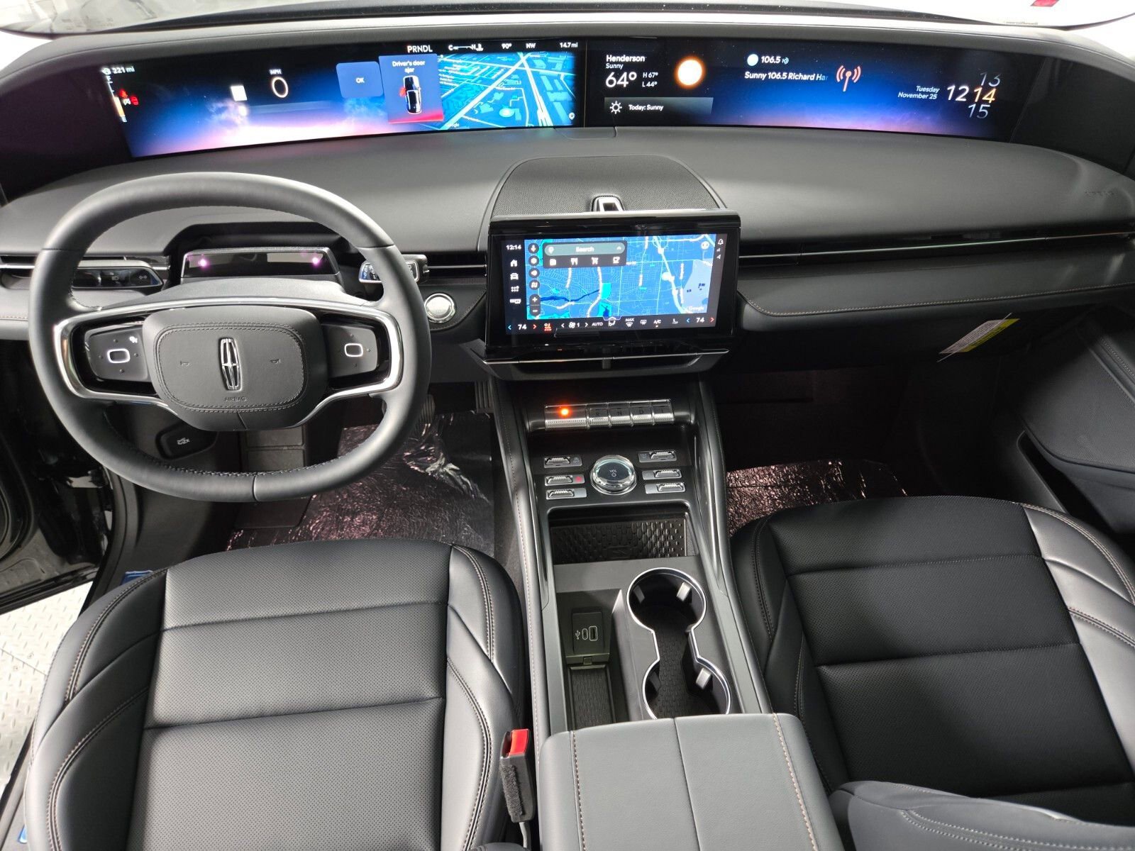 New 2026 Lincoln Nautilus Premier image 14