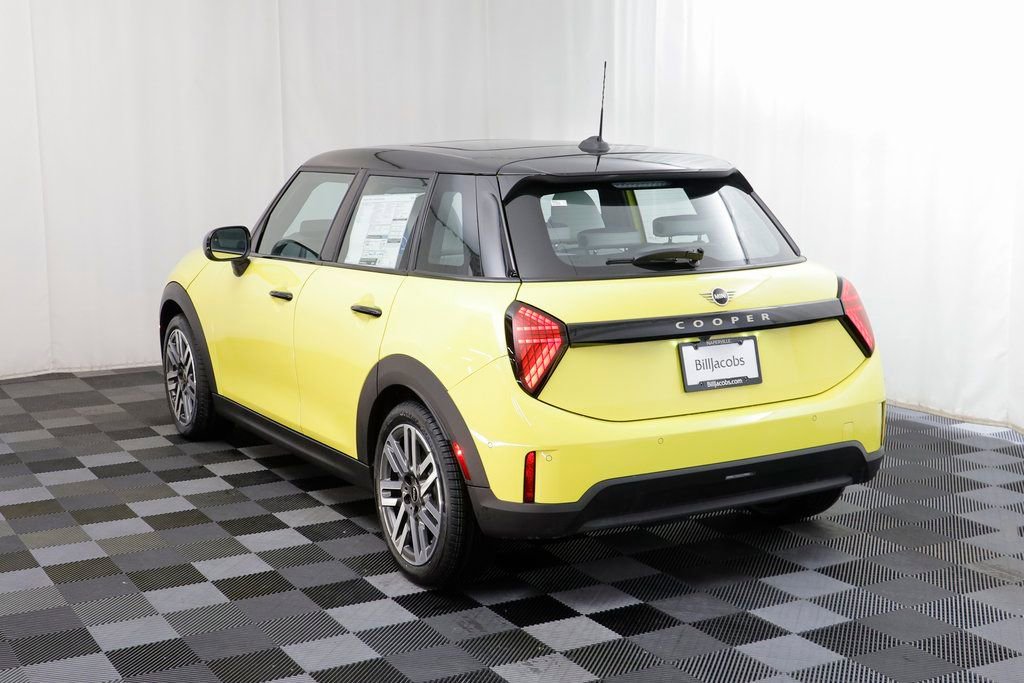 New 2026 MINI Cooper 4-Door Hardtop FWD image 16