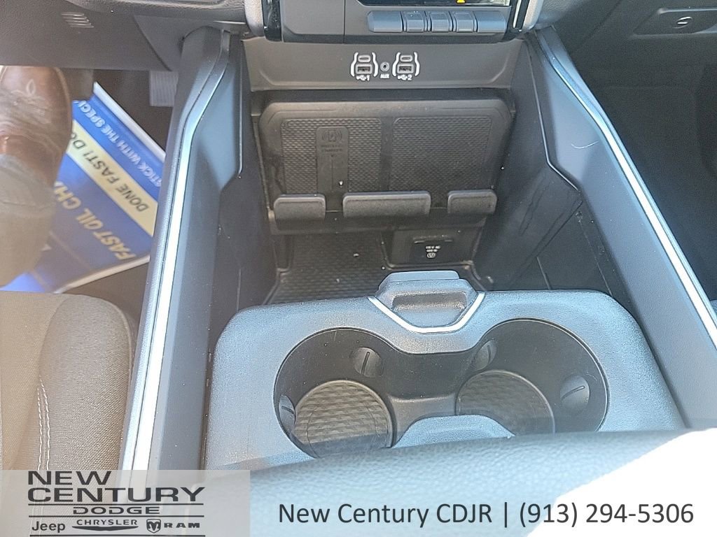 Used 2025 RAM 1500 Big Horn image 13