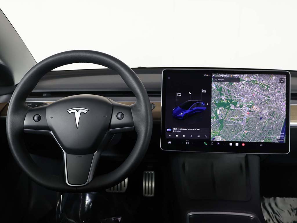Used 2023 Tesla Model 3 Performance image 35