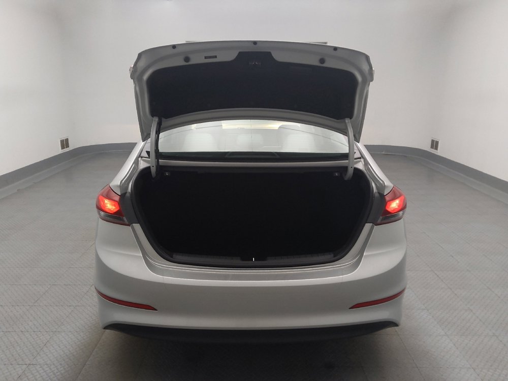 Used 2017 Hyundai Elantra SE w/ SE A/T Tech Package 03 FWD image 29