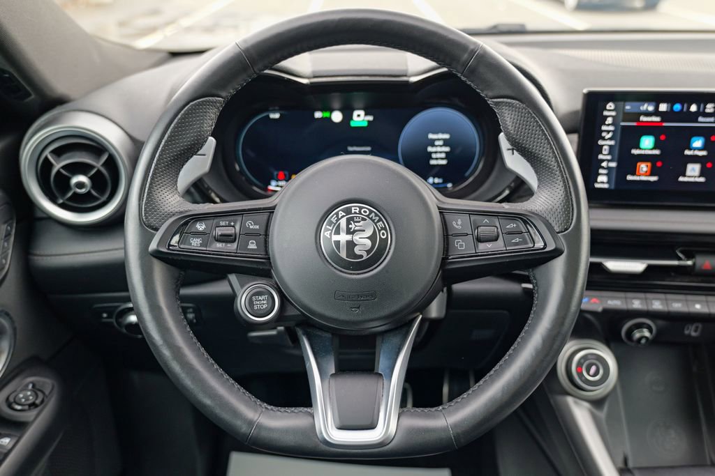 Used 2024 Alfa Romeo Tonale Veloce image 43