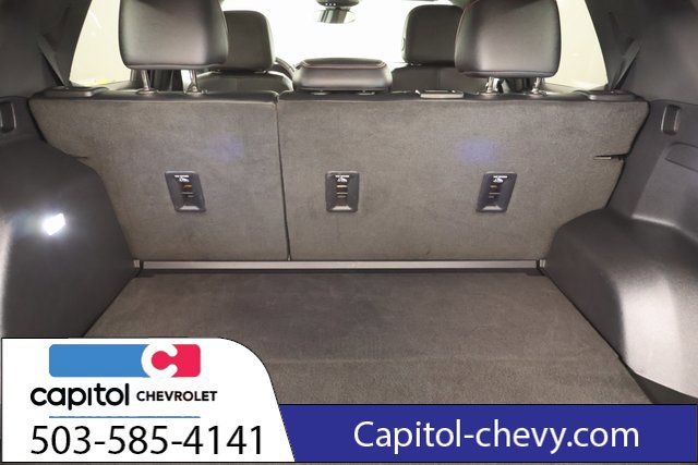 Used 2025 Chevrolet Equinox RS AWD/4WD image 27