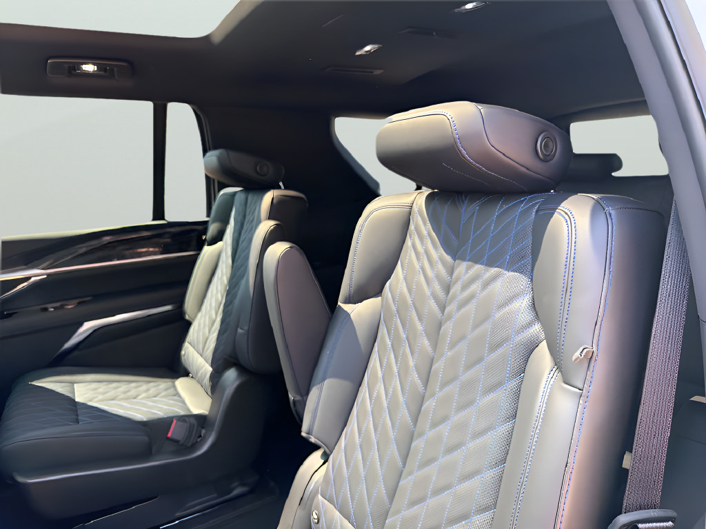 New 2026 Cadillac Escalade IQL Sport 1 w/ LPO, Floor Liner Package AWD/4WD image 34