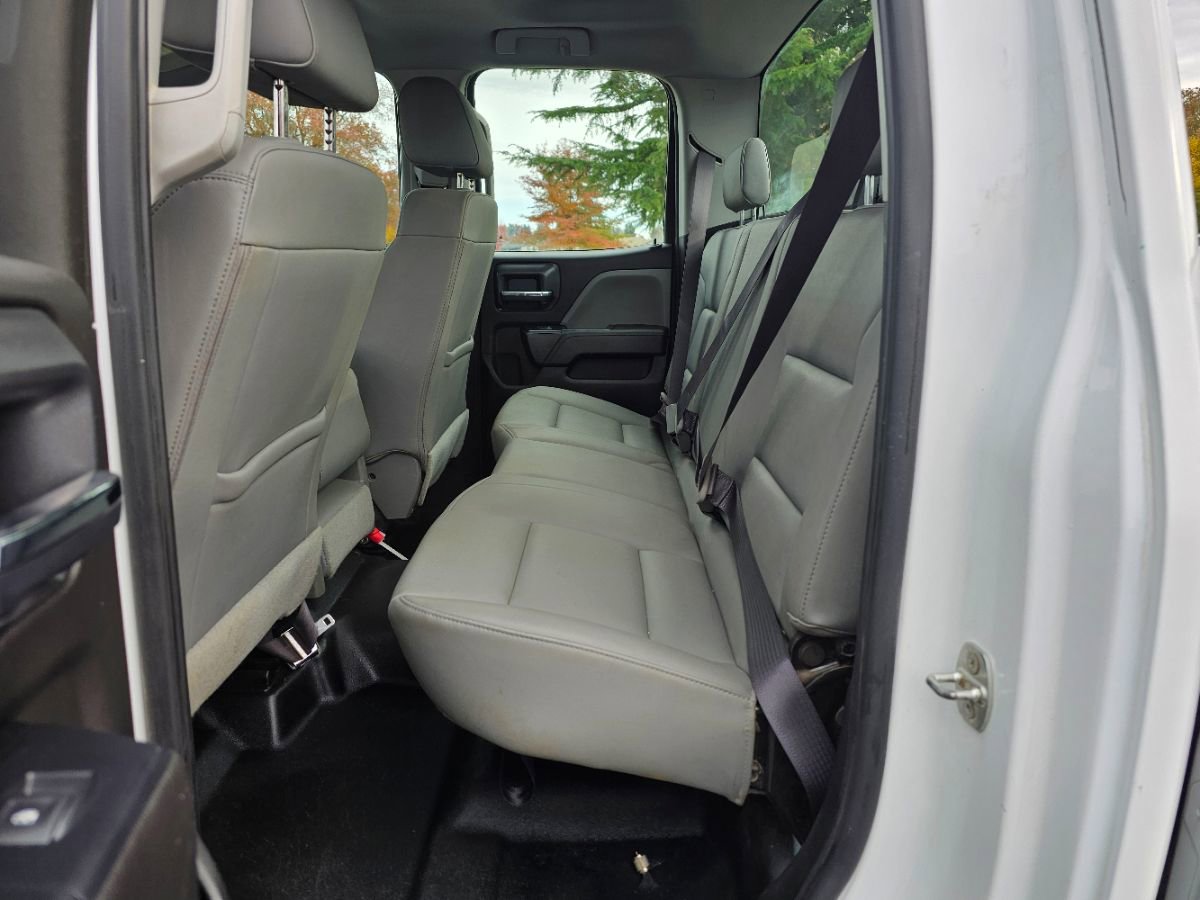 Used 2017 Chevrolet Silverado 1500 W/T w/ Trailering Package image 29