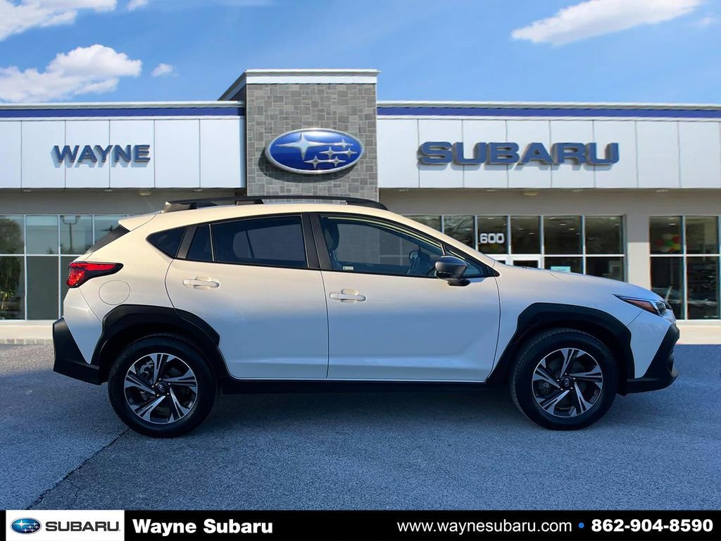 Used 2024 Subaru Crosstrek 2.0i Premium image 5