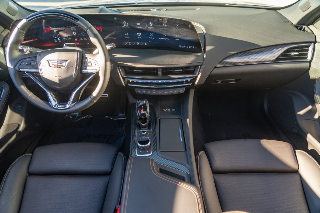 Used 2025 Cadillac CT5 V w/ Technology Package AWD/4WD image 20