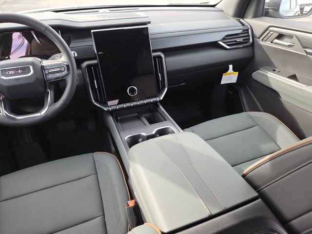 New 2026 GMC Acadia AT4 w/ LPO, Floor Liner Package image 31