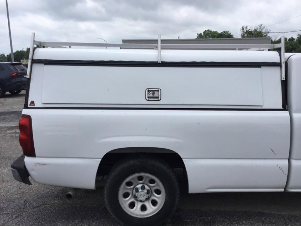 Used 2006 Chevrolet Silverado 1500 W/T RWD image 12