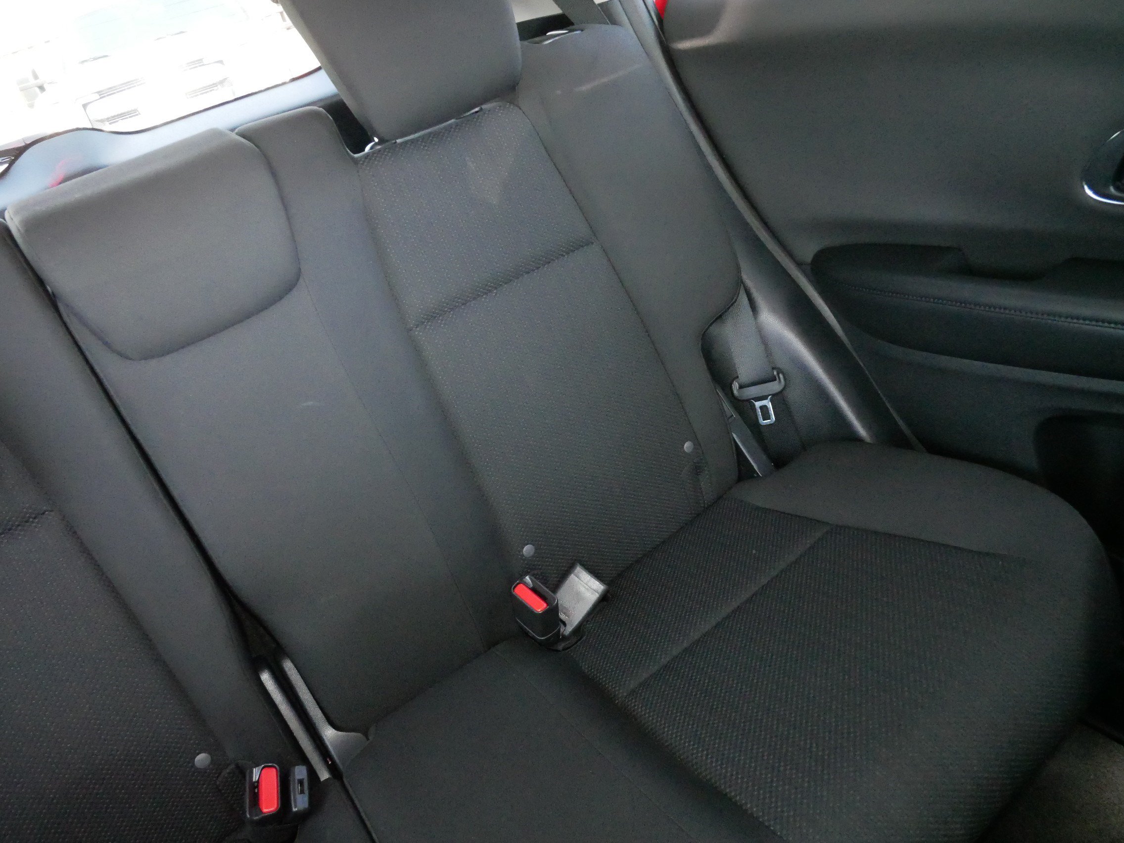 Used 2018 Honda HR-V EX image 14