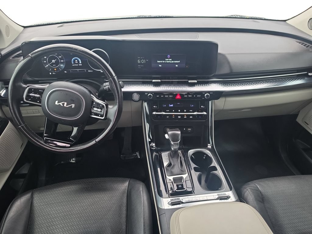 Used 2023 Kia Carnival SX Prestige FWD image 10