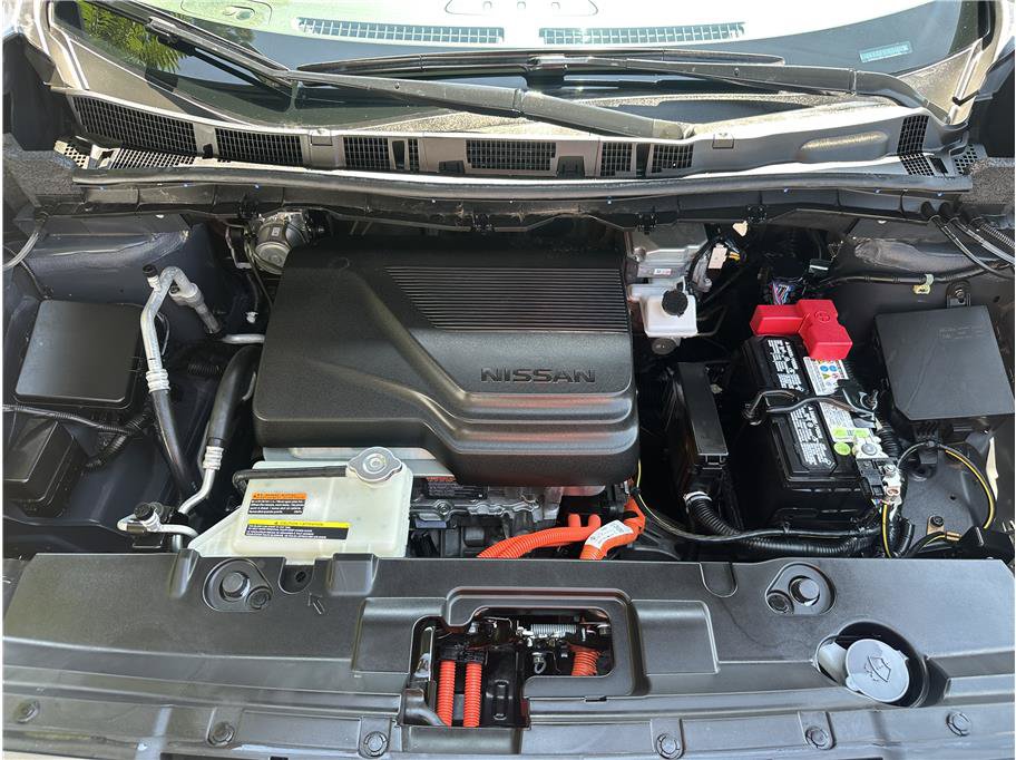 Used 2025 Nissan Leaf S FWD image 27