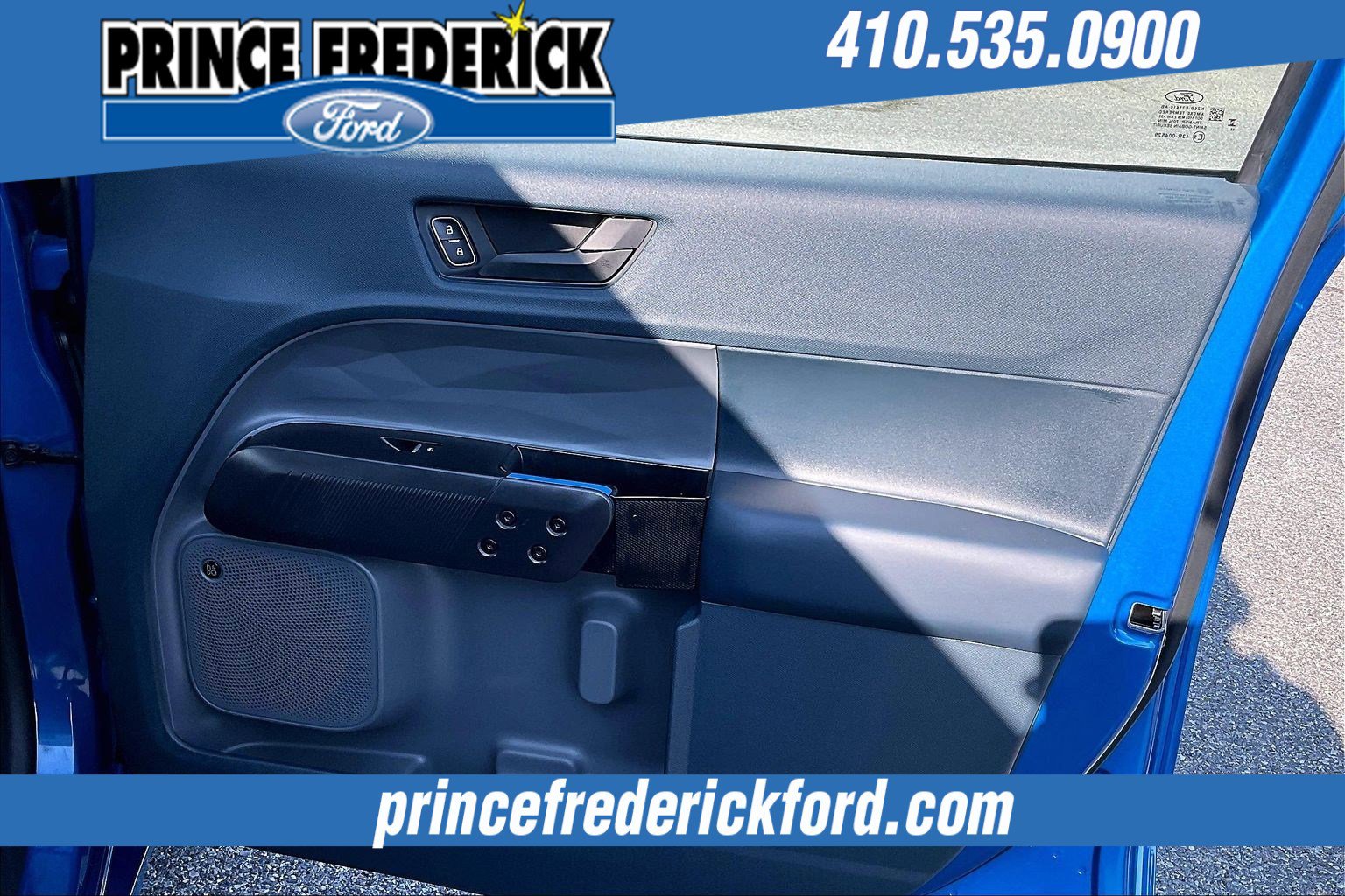 Used 2025 Ford Maverick Lobo image 23