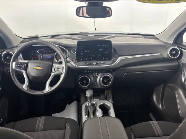 Used 2024 Chevrolet Blazer LT w/ Convenience Package FWD image 20