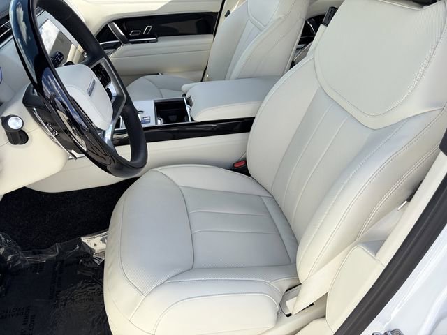 New 2026 Land Rover Range Rover SE image 6