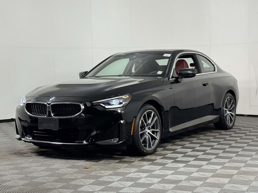 Used 2023 BMW 230i xDrive Coupe w/ Convenience Package image 7