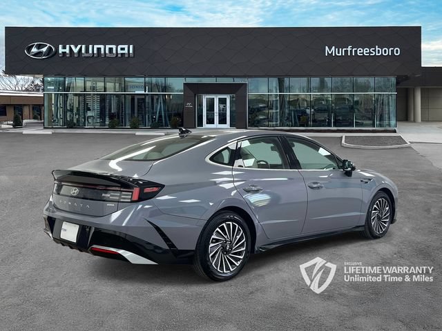 Used 2025 Hyundai Sonata SEL FWD image 5