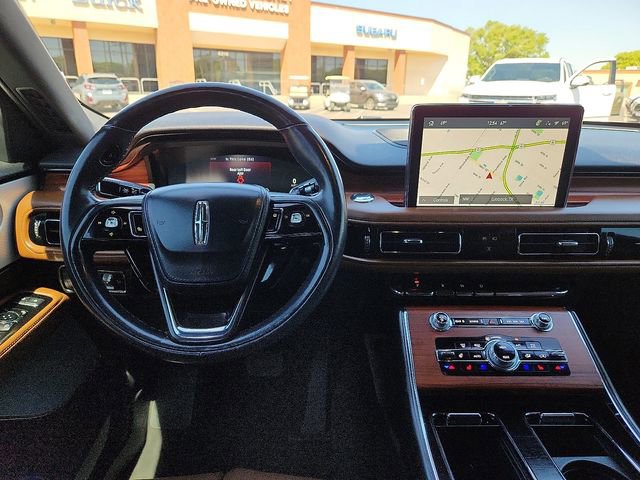 Used 2023 Lincoln Aviator Reserve w/ Equipment Group 201A image 11
