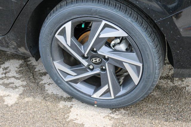 New 2026 Hyundai Elantra Sport w/ Cargo Package image 5