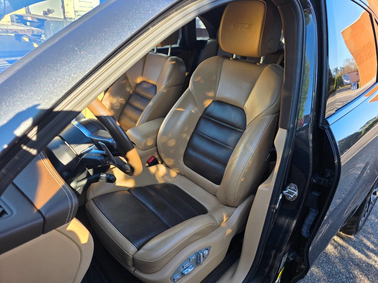 Used 2017 Porsche Macan GTS image 14