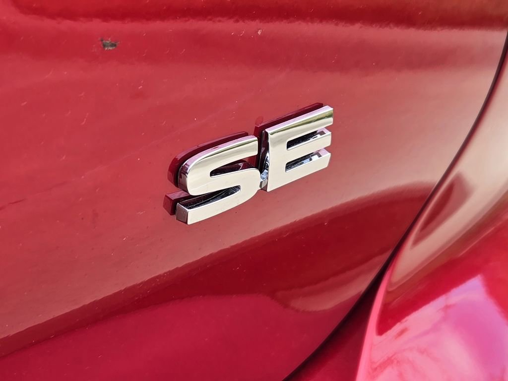 New 2026 Mitsubishi Outlander SE image 8