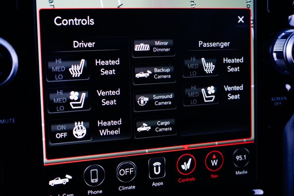 Used 2021 RAM 2500 Laramie w/ Night Edition AWD/4WD image 32