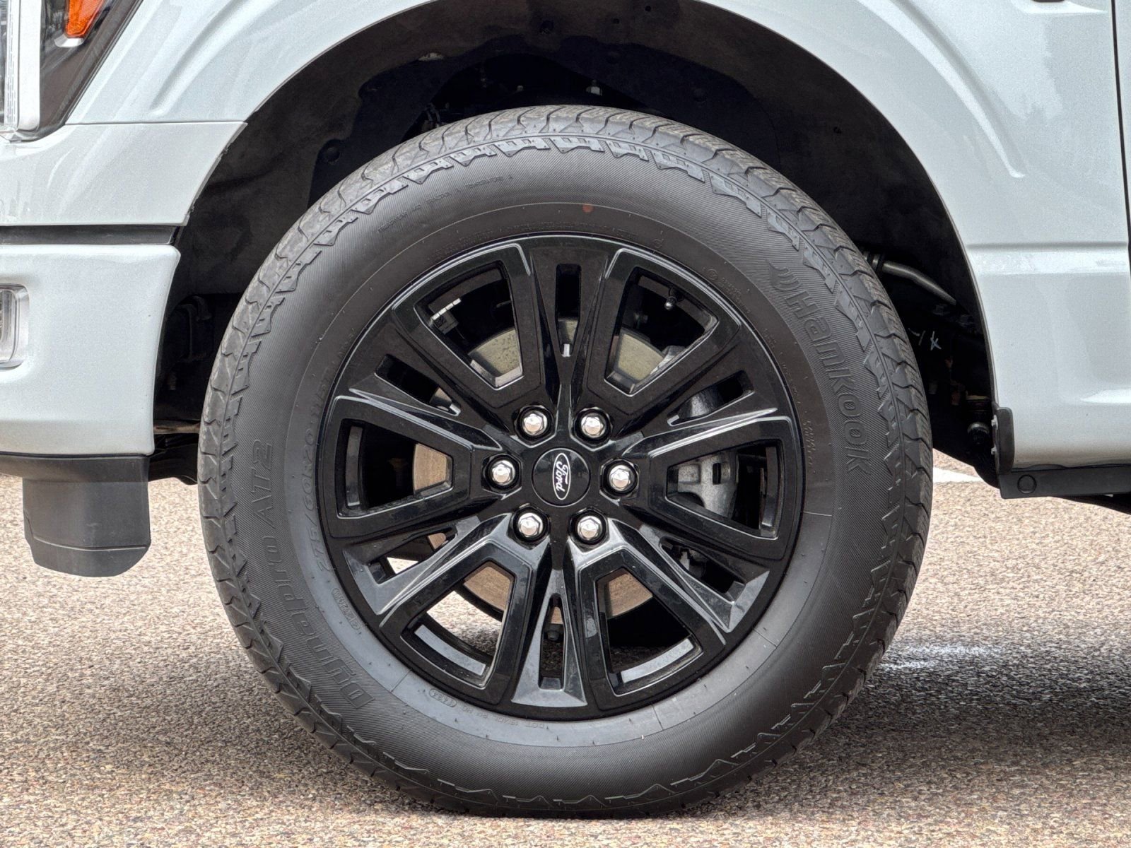 Used 2024 Ford F150 Platinum image 34