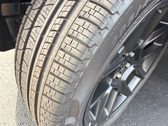 New 2026 RAM 1500 Laramie AWD/4WD image 5